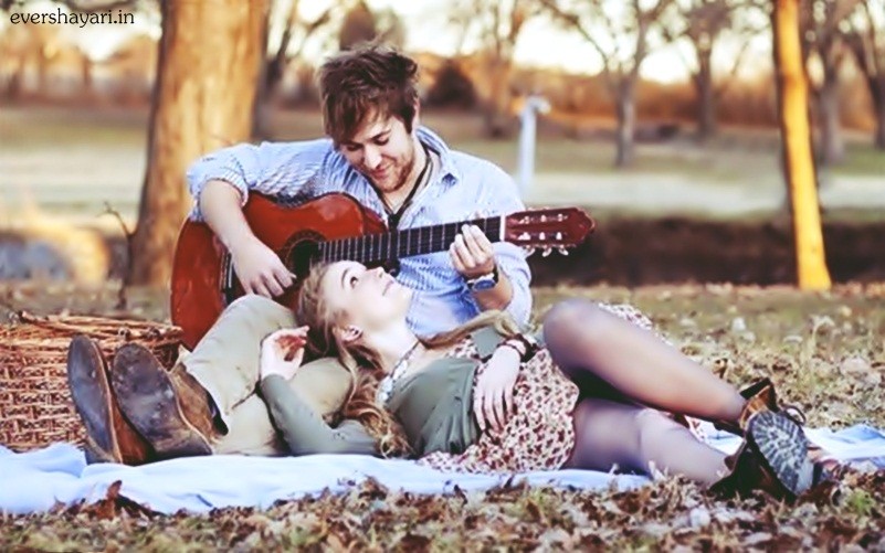 Romantic couple in love wallpaper