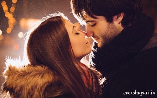 romantic-couple-feeling-love-wallpaper