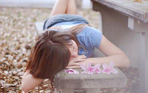 Latest Sad Love Broken Heart Shayari Sms In Hindi