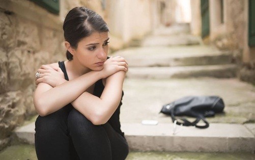 Two Line Sad Shayari | Very Sad Whatsapp Status